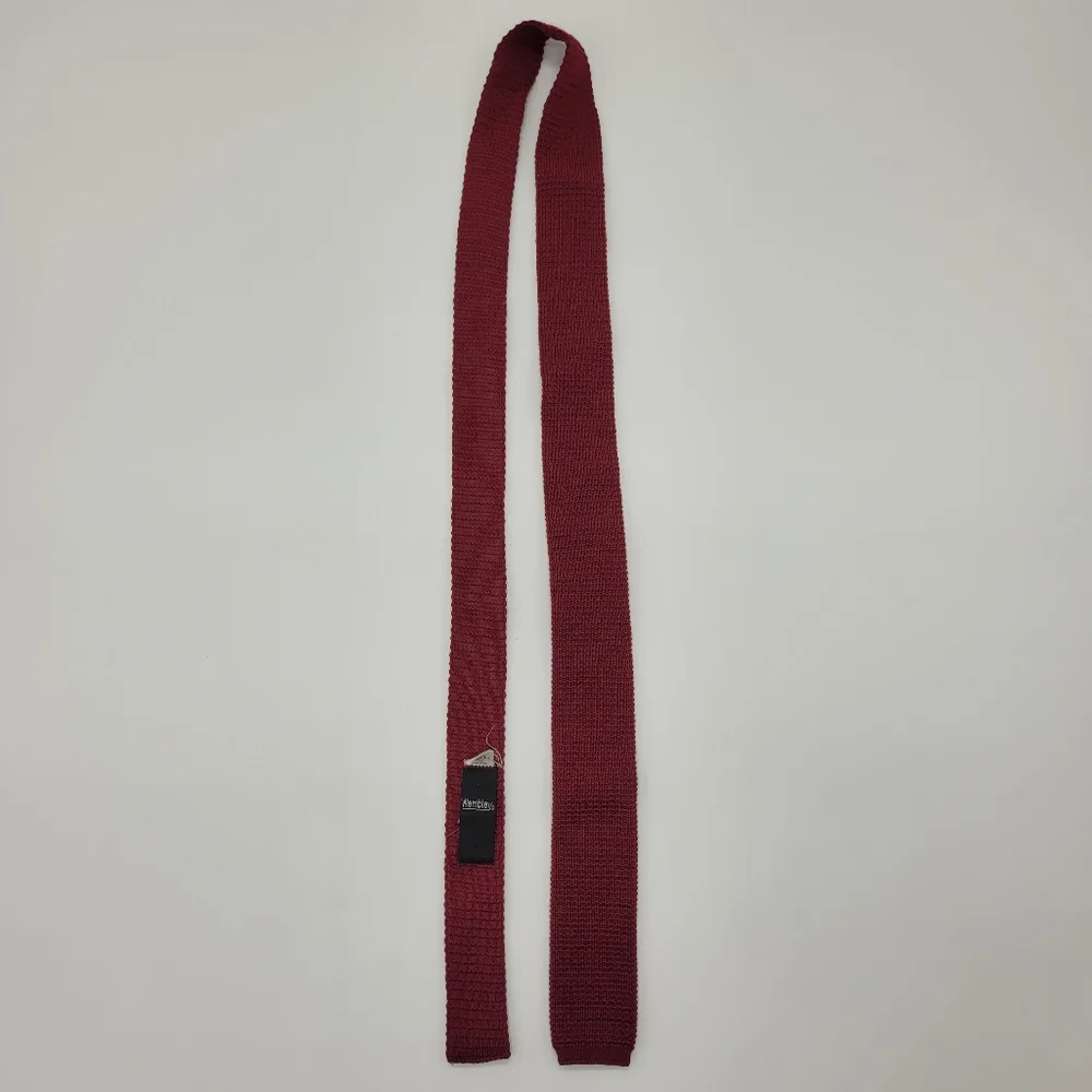 Wembley Tie Vintage Wool Knit Red USA Made Classic